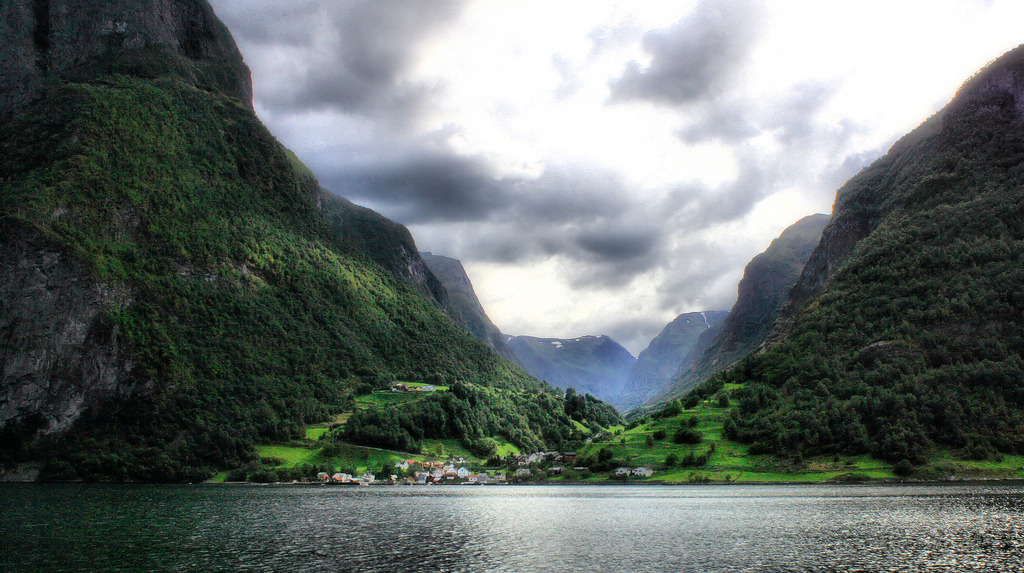 Unredeal, Norway (by <a hre