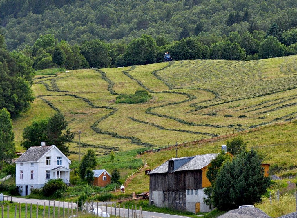 Farming in Norway (by <a hr