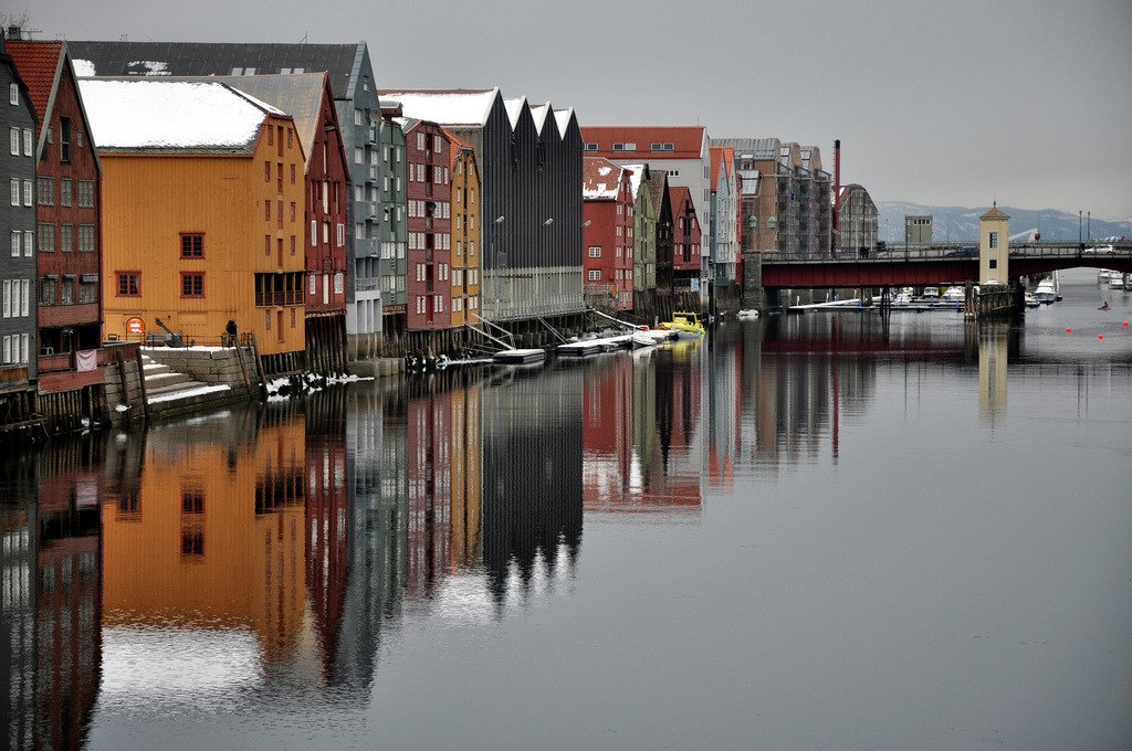 Nidelven, Trondheim (by <a