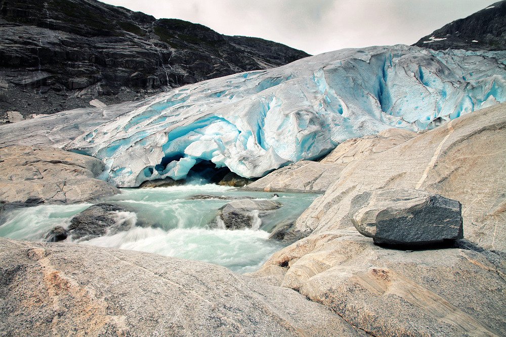 A look into the mouth of Ni