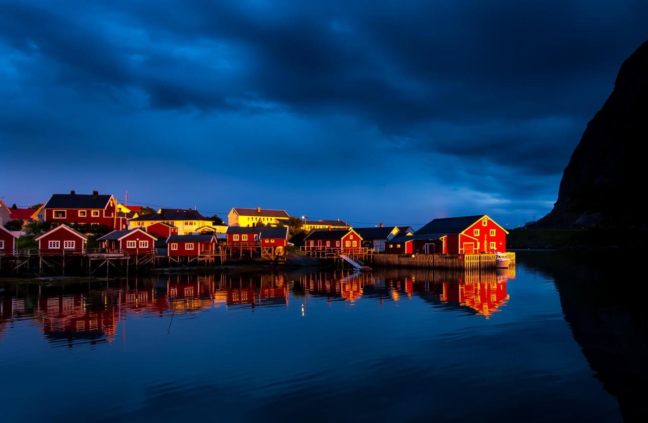 Reine, Norway (via <a h<a href=