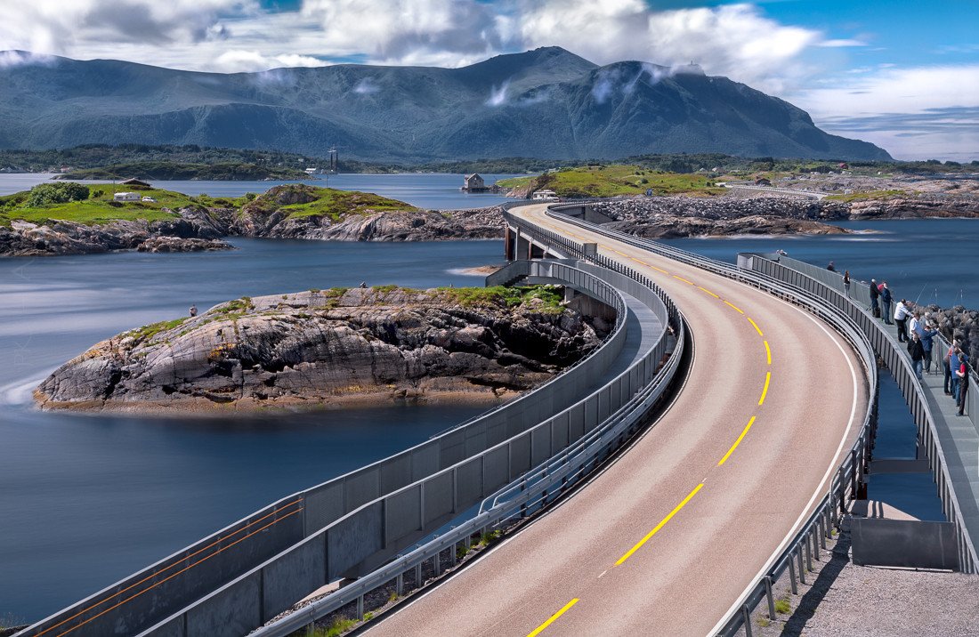 Norway – Atlantic road. (vi