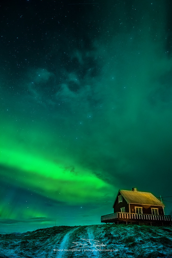 House of the rising aurora