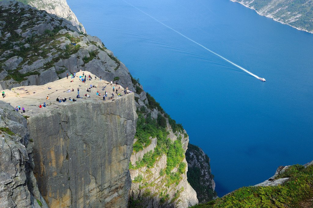 Norway – Preikestolen (by <