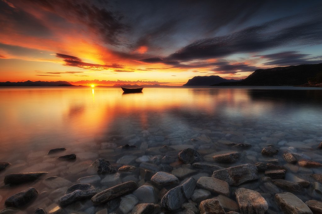 Norway sunset (by <a h<a href=