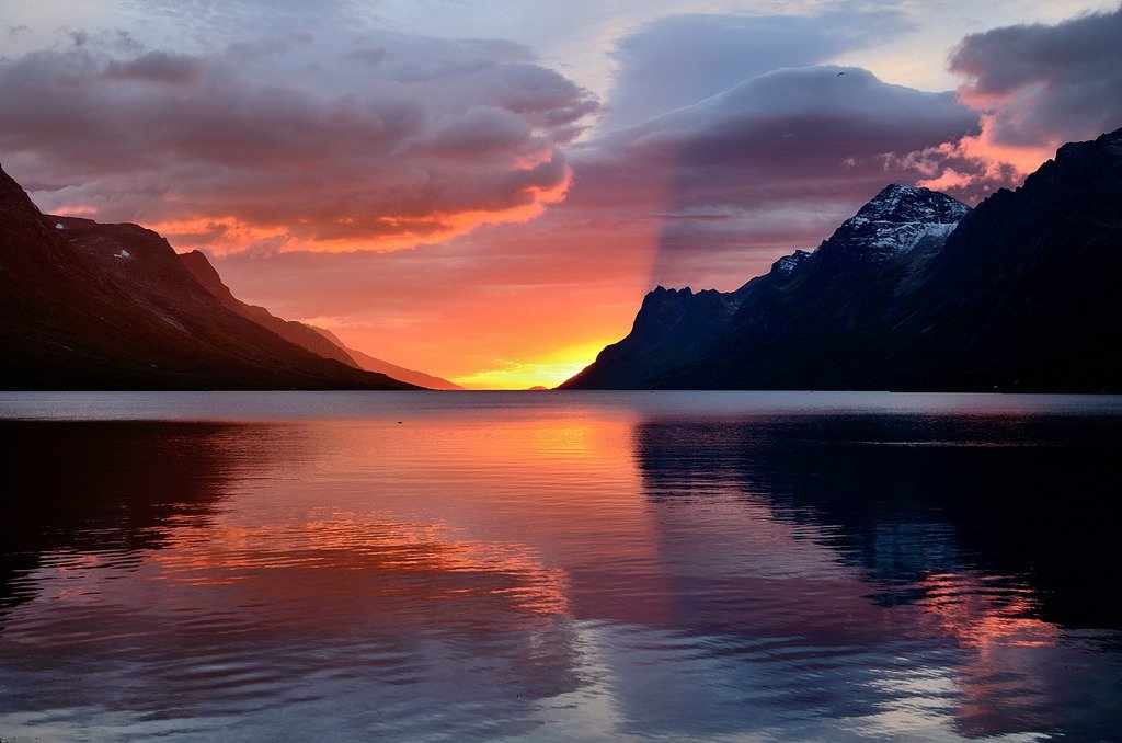 Sunset in Ersfjordbotn (by