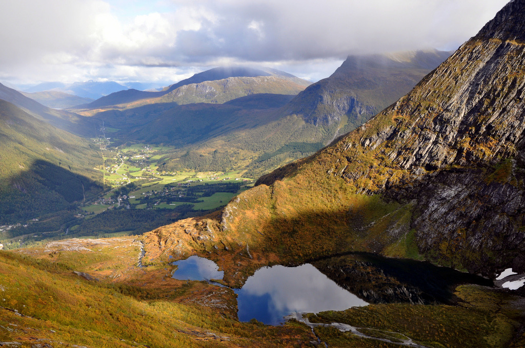 Regndalsvatnet (by <a h<a href=