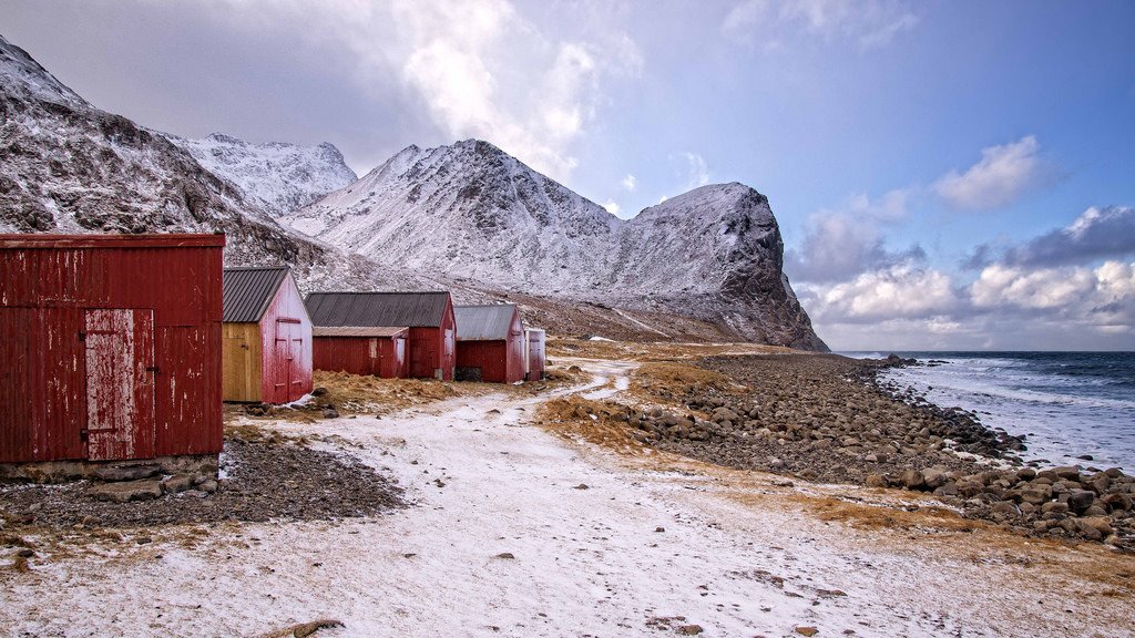 Unstad, Lofoten (by <a h<a href