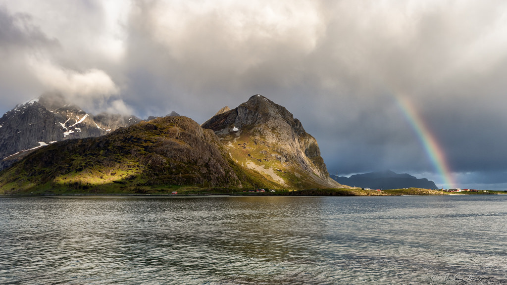 Midnight sun rainbow by MC-