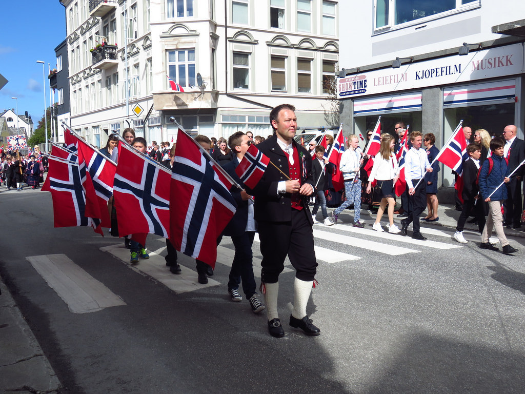 Ålesund, Norway by JUMBORO