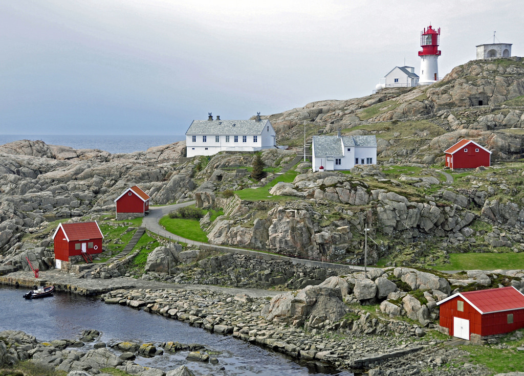 Lindesnes Lighthouse,  Vest