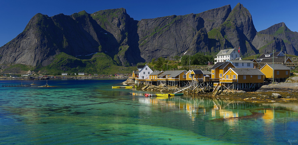 Sakrisøya widescreen by Ro