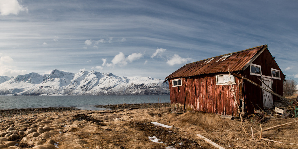 Old fashion boathouse | Lyn