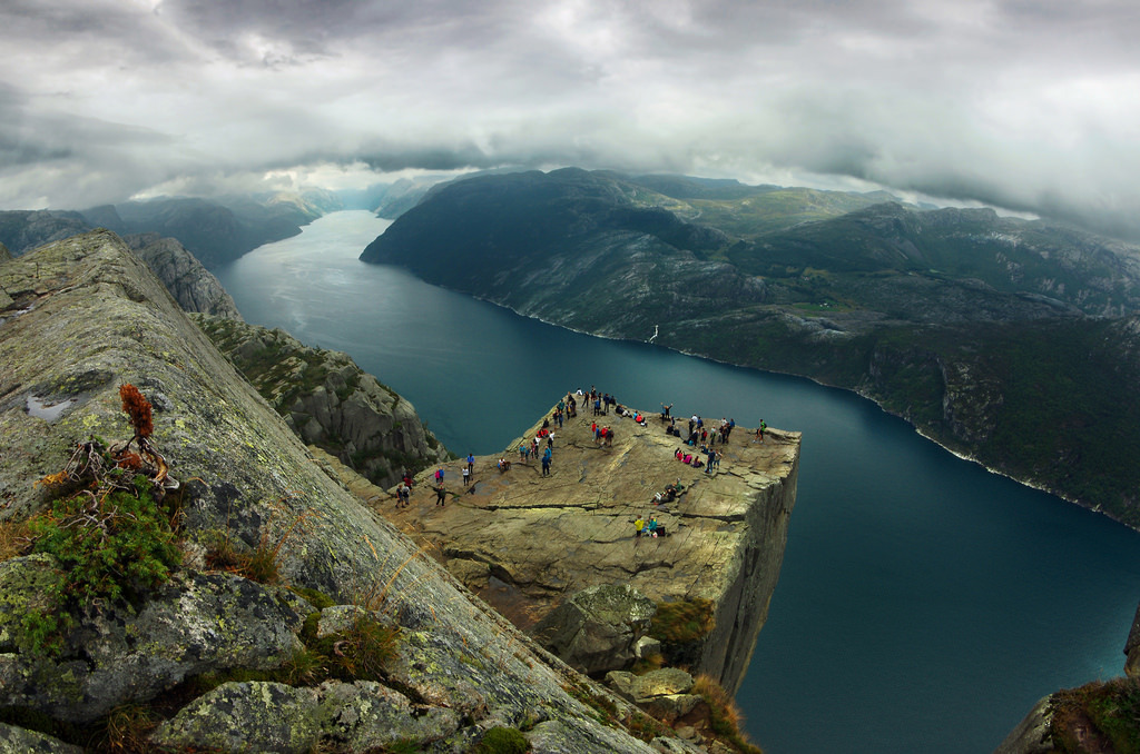 Norway – Preikestolen by Su