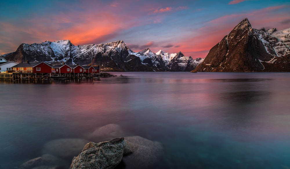 Lofoten sunrise by pixelles