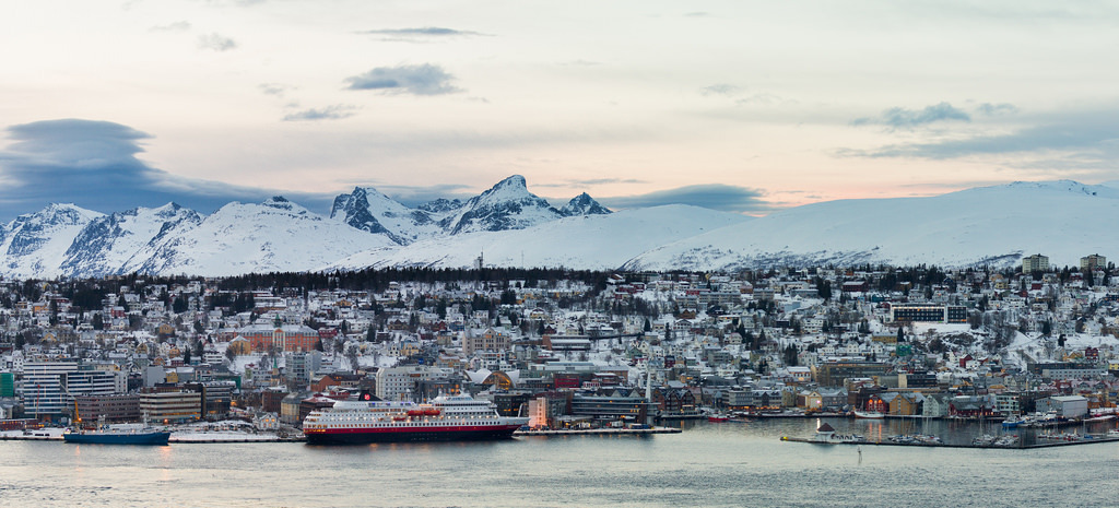 Tromsø by Einar Angelsen