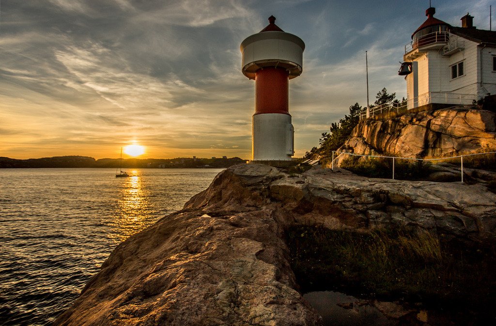 Odderøya Lighthouse by O A