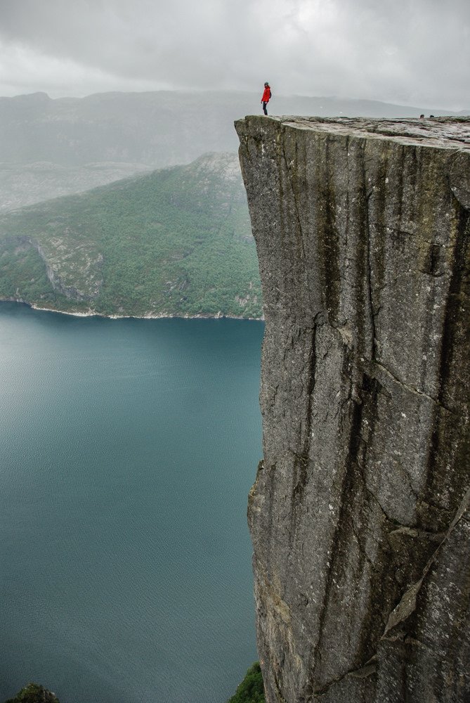 Preikestolen by Karol Majew