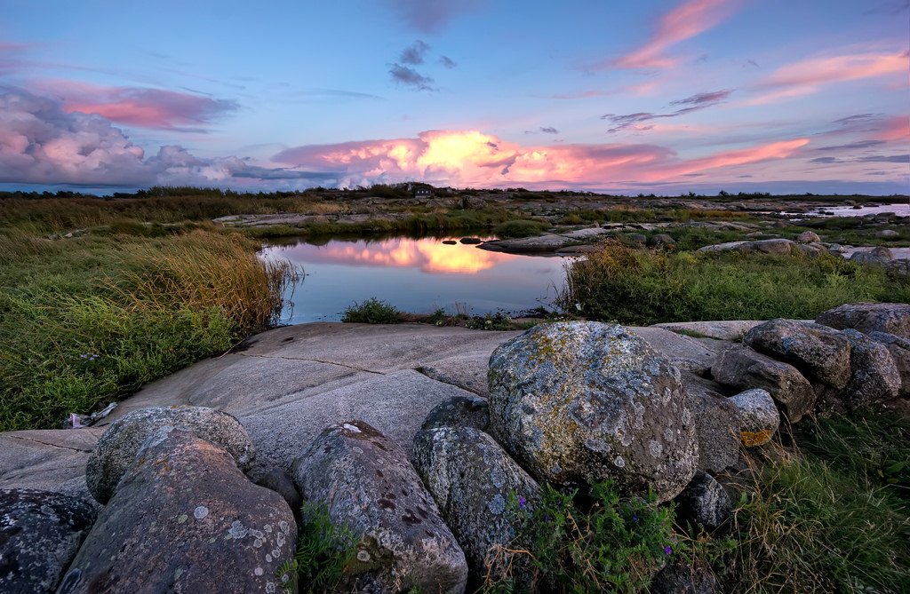 Cloud pond by Bent Velling