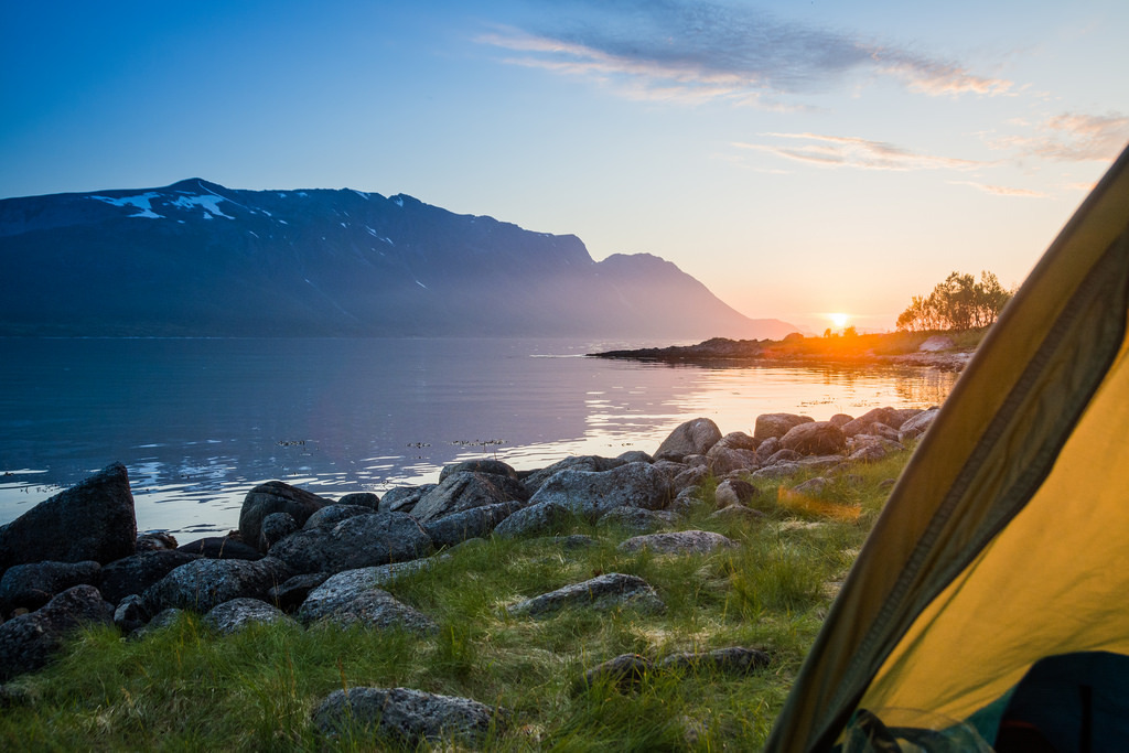 Good night, midnight Sun! b