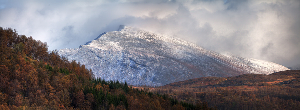 Snowy mountain <a h<a href="ht