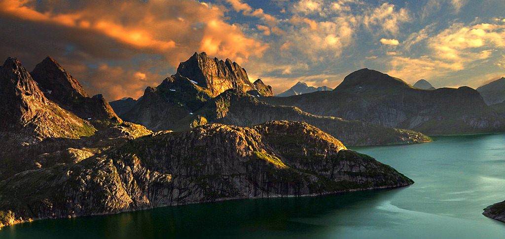 Lofotalps by steinliland Fr
