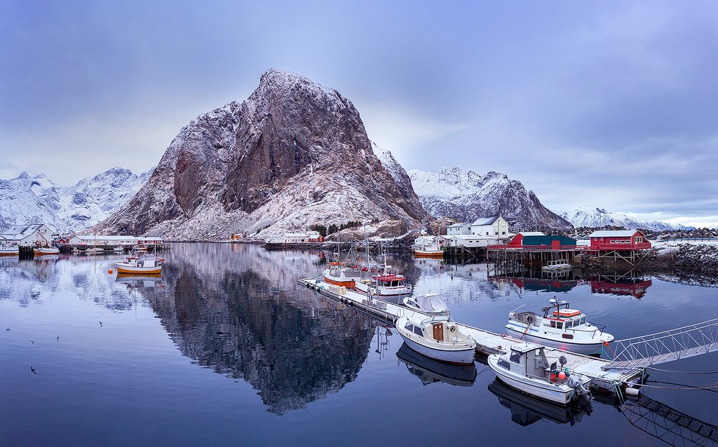 Floating Away | Lofoten, No