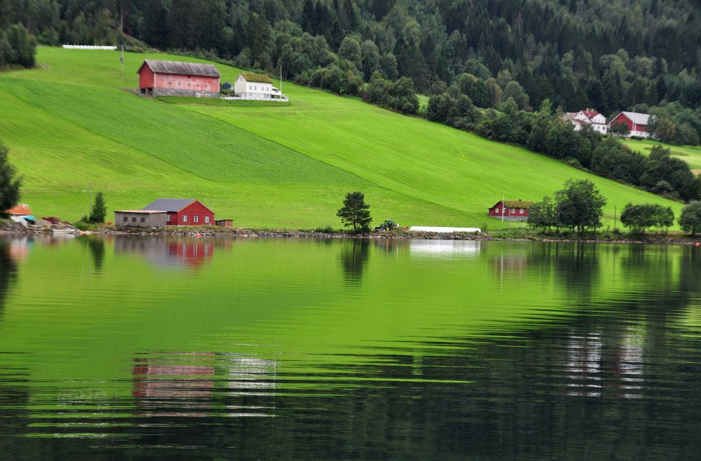 Lake Stryn, Norway by _Zinn