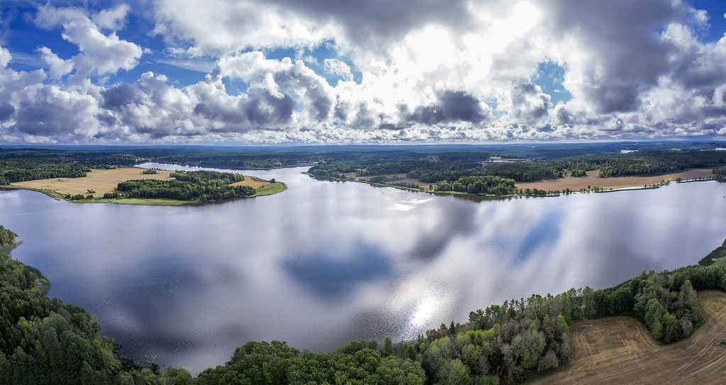 Vanemfjorden in Norway by k