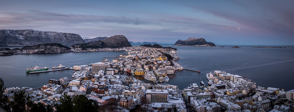 Ålesund, Norway by _tshans