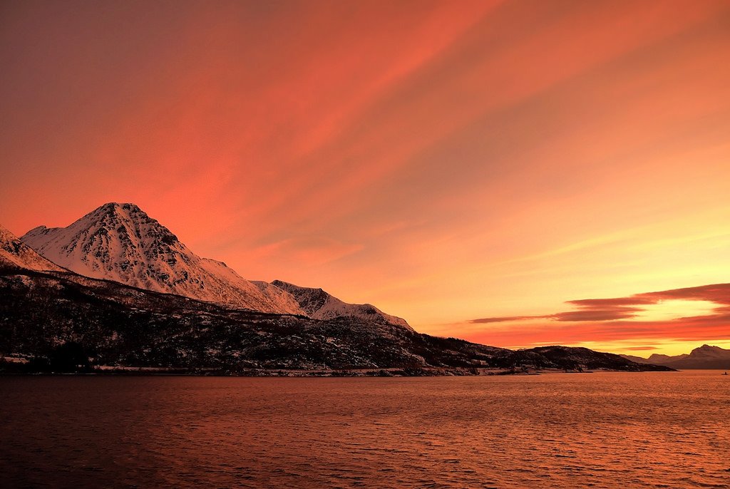 Last sunrise in Norway Arct