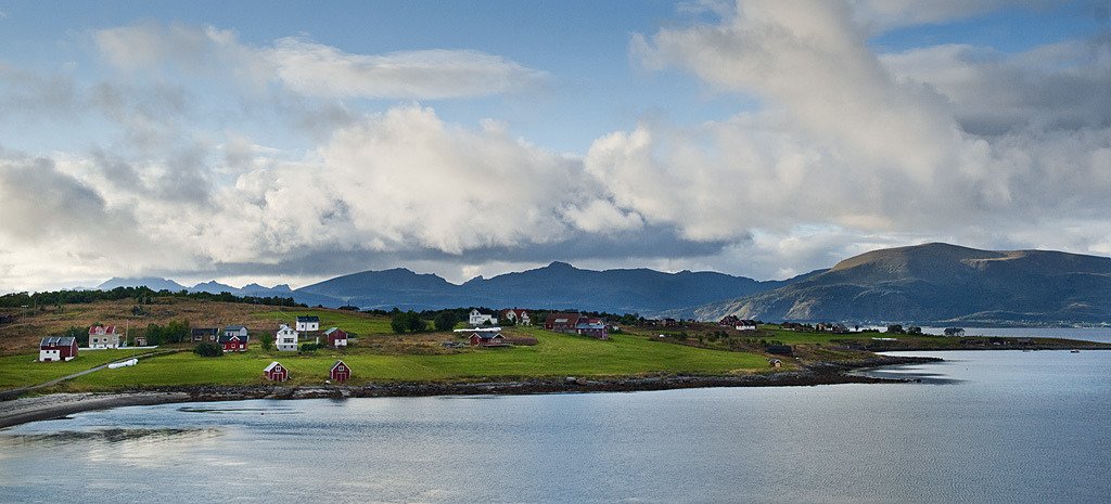 Lofoten by photobak  <a hre