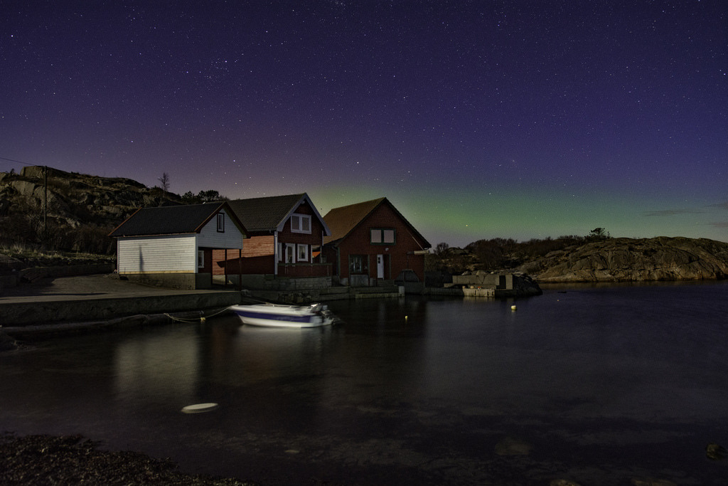 A hint of the Aurora by ~Ra