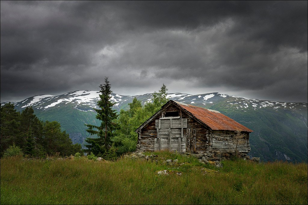 Cabaña by Jose Cantorna  <