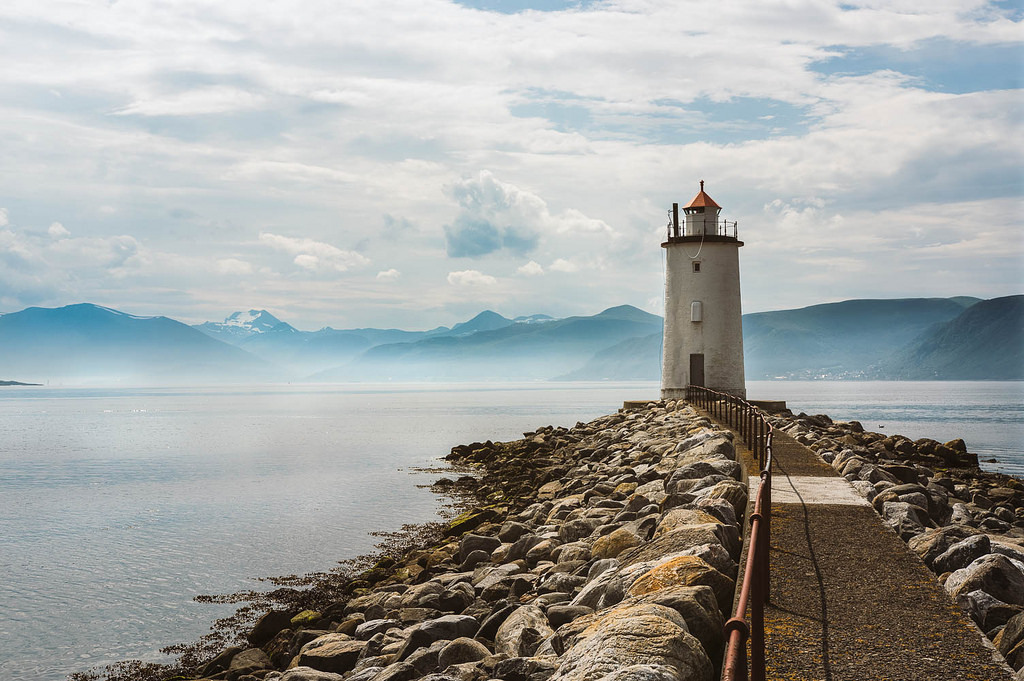 Lighthouse on Godya by Mana