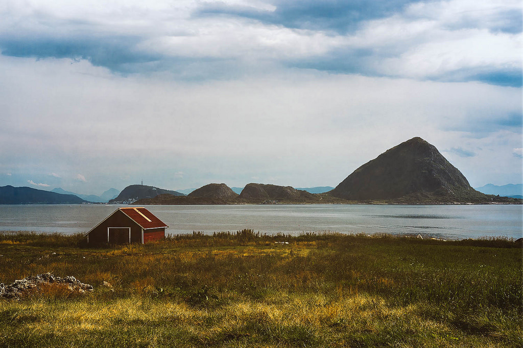 The cabin by the fjord by M
