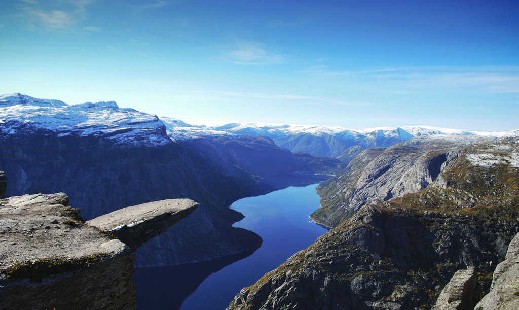 trolltunga by 5imon87 the t