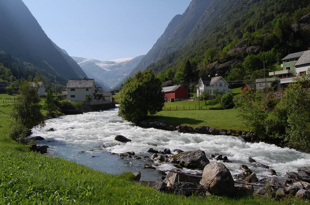 ♥ ♦ Norway in a nutshel