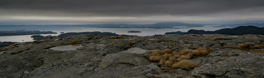 Hopsfjellet by Leif Bråtve