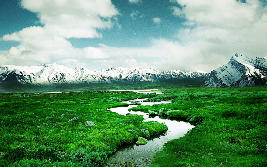 norway_mountain_river-2560x