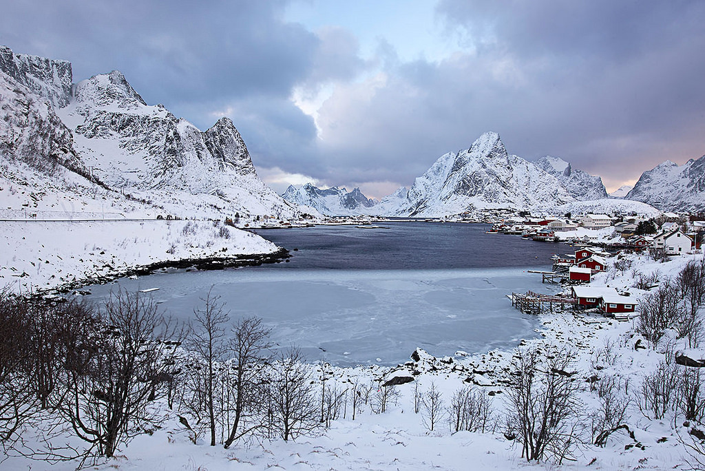View of Reine fisherman vil