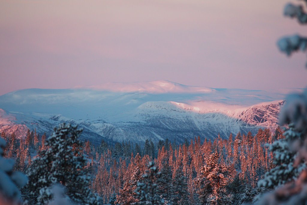 Morning light near Eggdal b