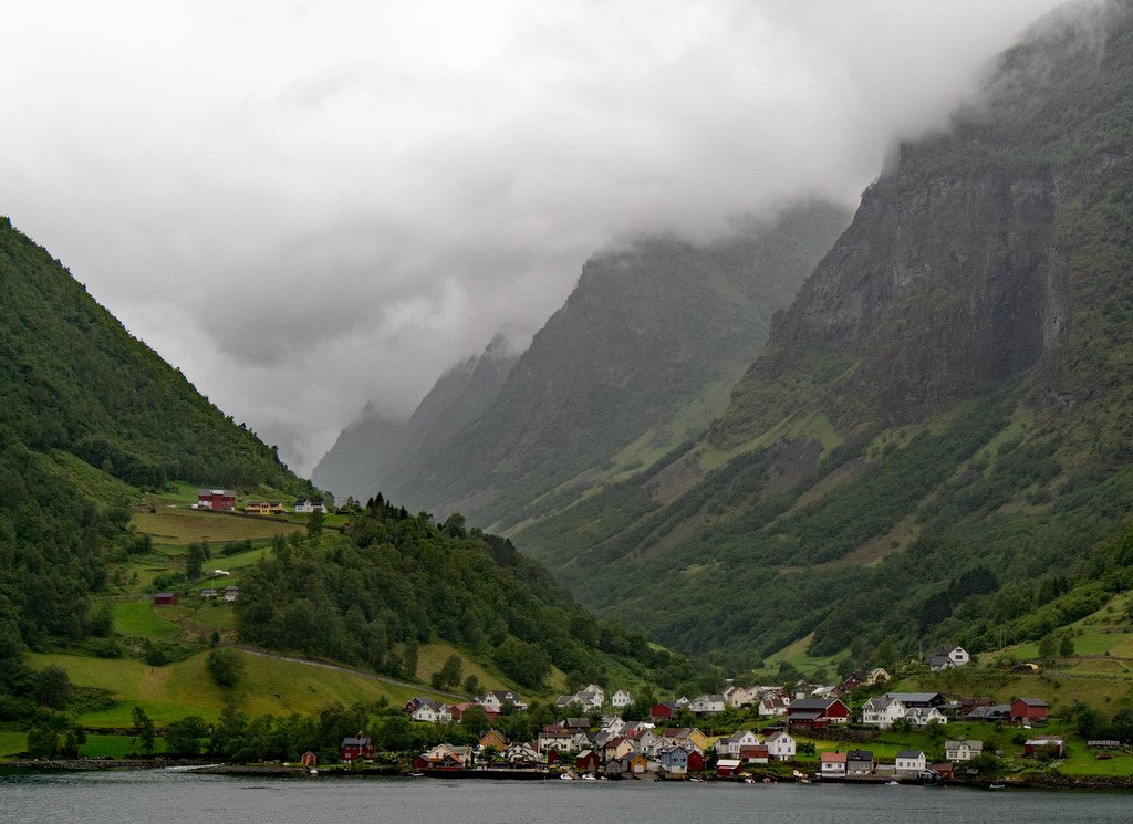 Flaam fjord by mikeinromsey