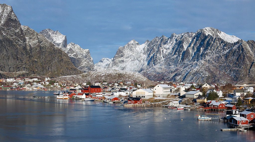 svolvae-lofoten-islands-nor