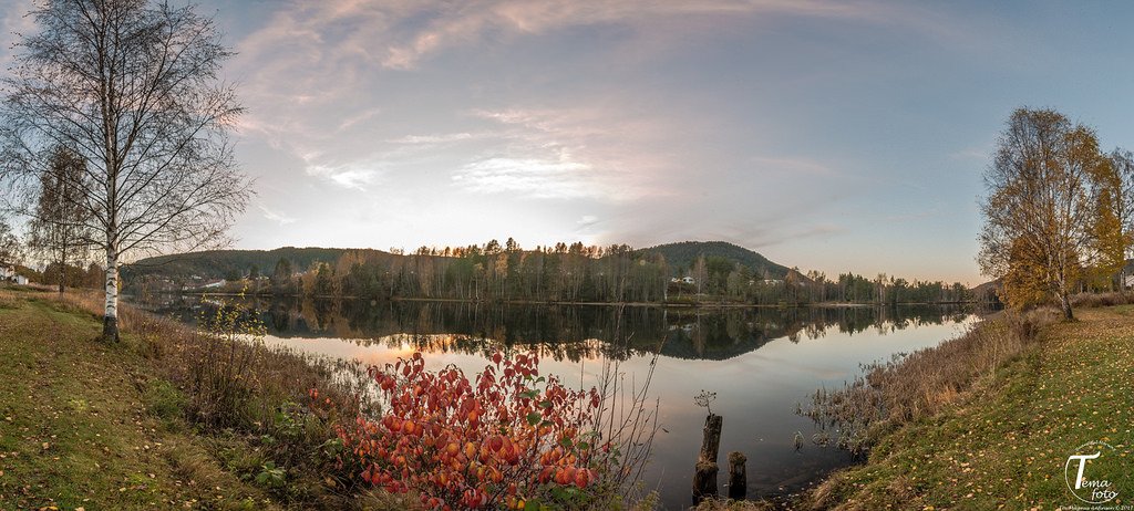 Lågen i høstfarger – Tor