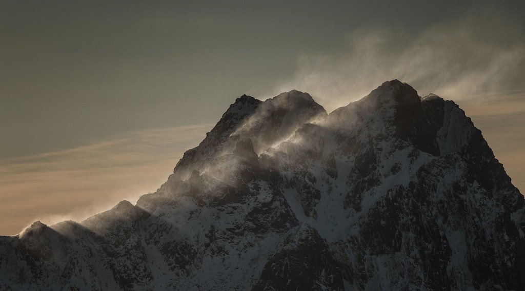 Lille Molla (Lofoten) by er