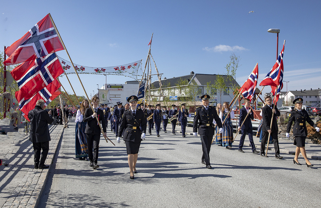 Happy birthday Norway by G