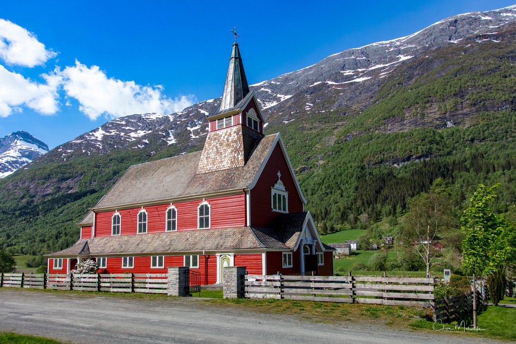 Olden (new) Church by clive