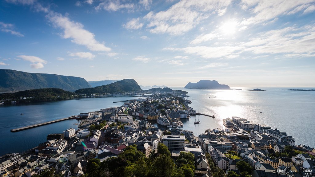 Førde – Ålesund- by jarud