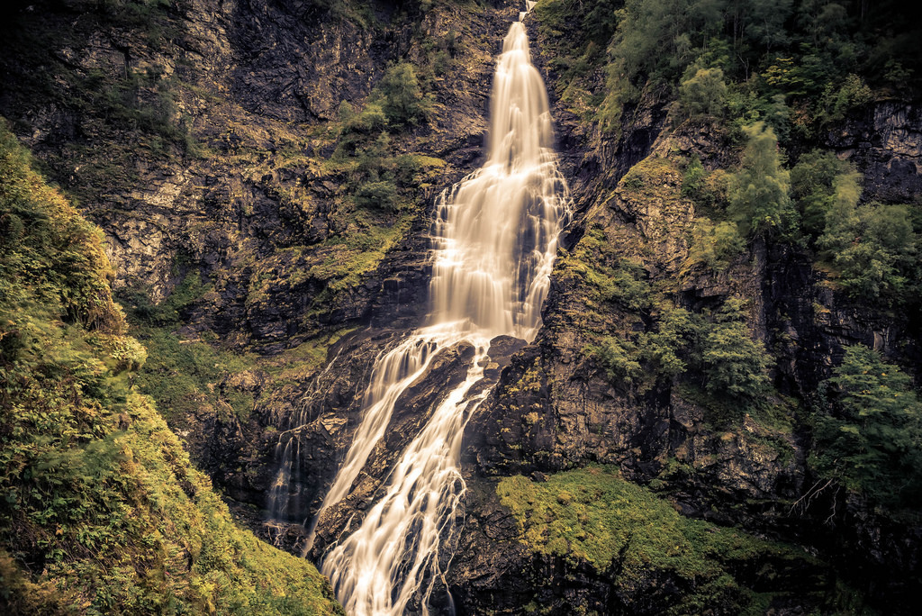 Sivlefossen by ChiiPicts Sh